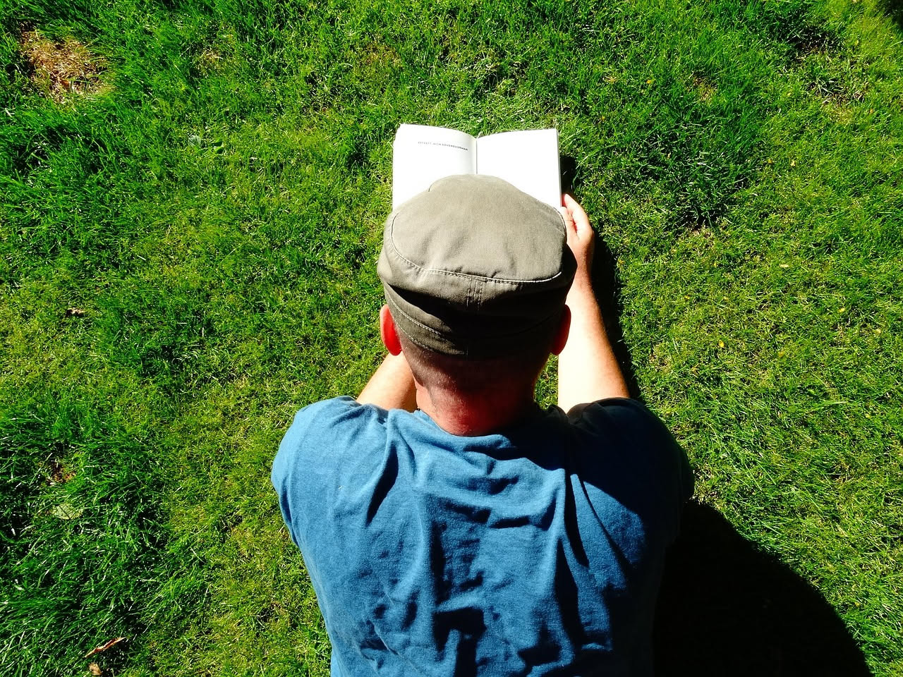 Cinque letture per chi resta in città a fine luglio