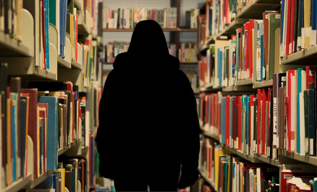 Perché ti affezioni a un protagonista antipatico