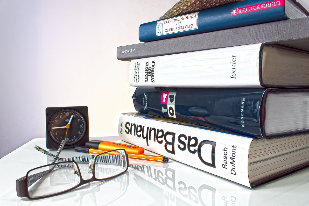 Quale supporto scegliere per ogni tipo di libro
